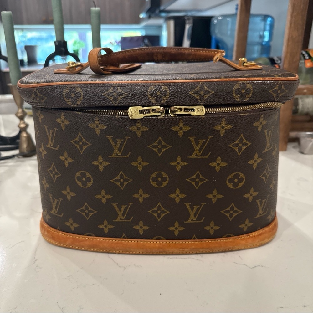 LOUIS VUITTON Brown Leather Monogram Nice Vanity -  RESTORATION or UPCYCLING.